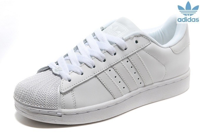 superstar femme croco blanche