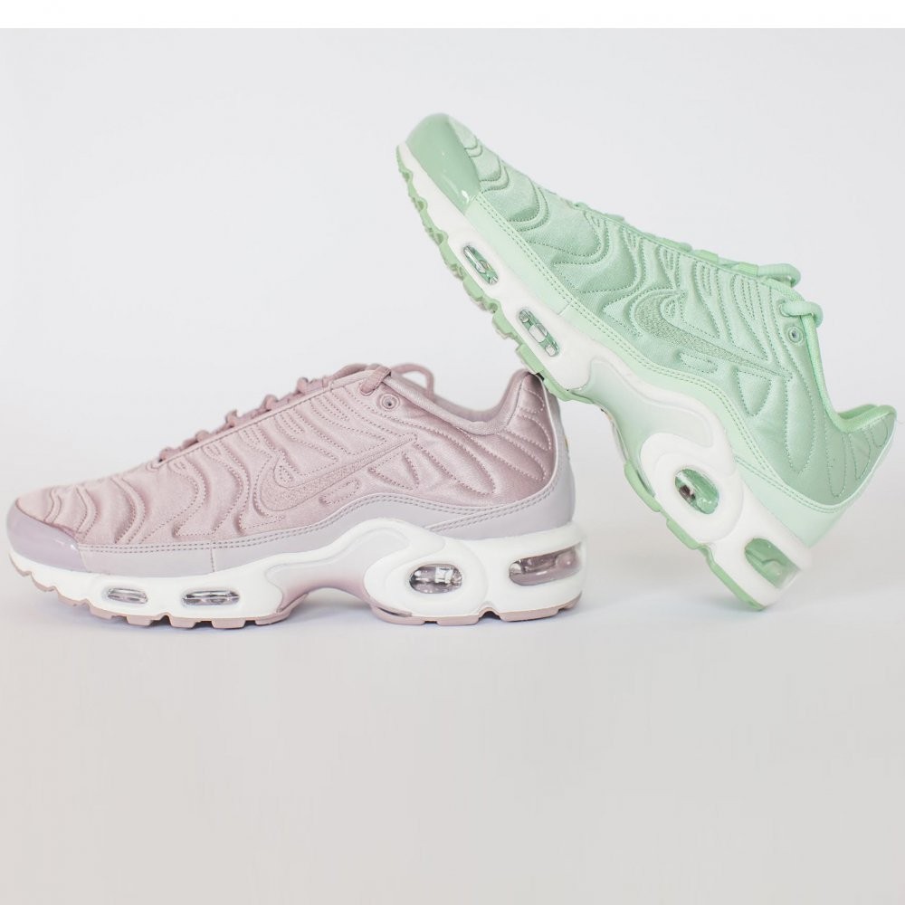 Tn Rose Wmns Nike Air Max Plus Premium Tn Rose Achat Pas Cher Go